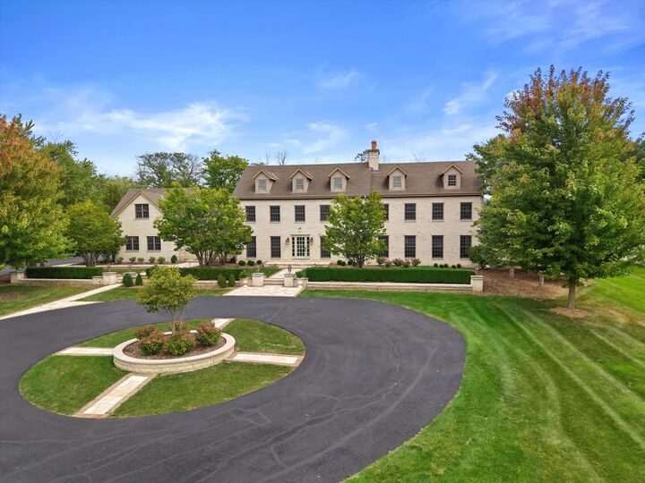 10060 N Range Line Rd  Mequon WI 53092 photo