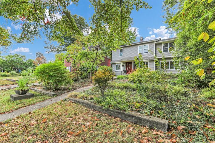 Property Photo:  1023 W Charles Street  IL 61821