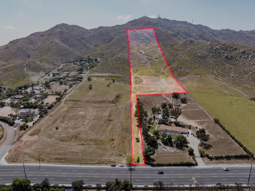 Property Photo:  O Samuel Way  CA 92557 