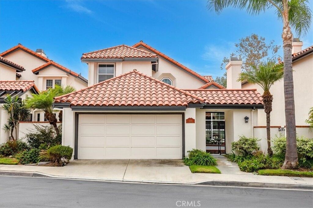 Property Photo: 5720 Madrid Lane CA 90814