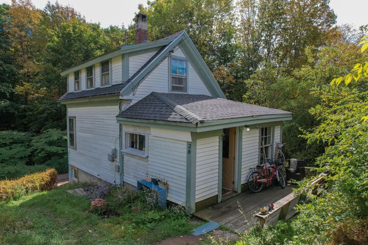 Property Photo:  28 Central Street  ME 04605 