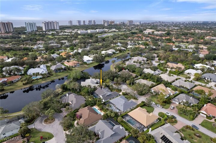 Property Photo:  708 Turkey Oak Lane  FL 34108 