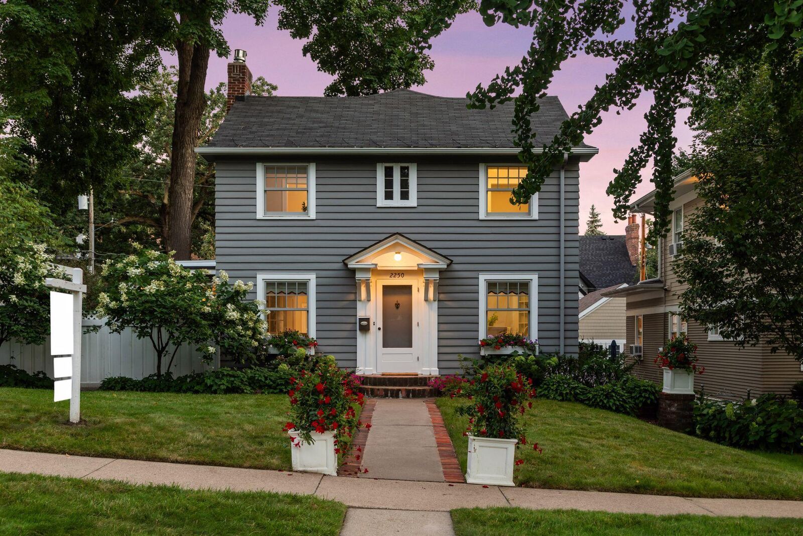 Property Photo:  2250 Princeton Avenue  MN 55105 