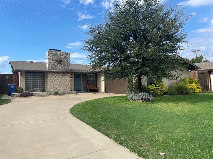 Property Photo:  12175 High Meadow Drive  TX 75234 