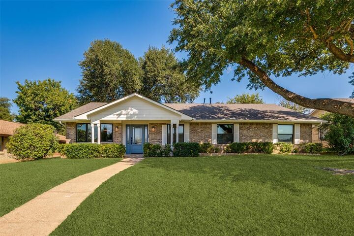 Property Photo:  3161 Lockmoor Lane  TX 75220