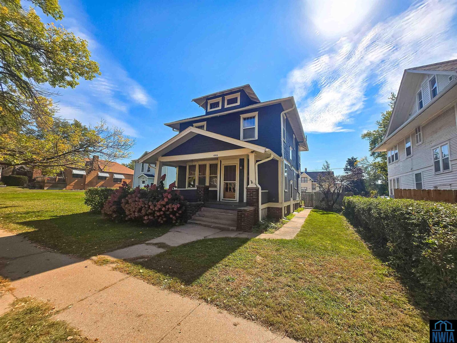 Property Photo: 4906 Morningside Ave IA 51106