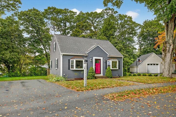 Property Photo:  14 Ferndale Road  MA 01760 
