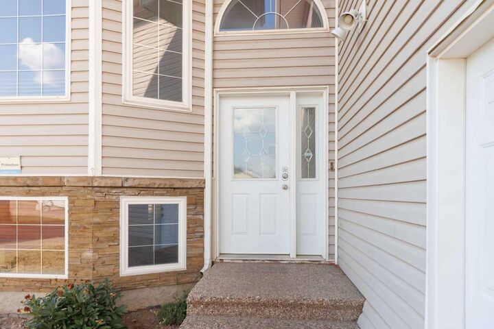 Property Photo: 197 Pliska Crescent AB T9K 0A8