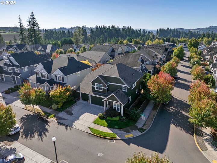 Property Photo:  15432 SE Hidden Falls Dr  OR 97015 