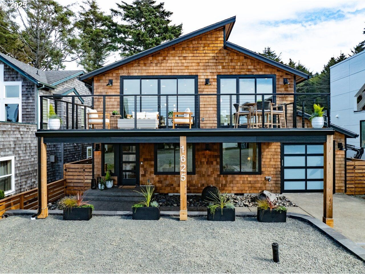 Property Photo:  1625 Forest Lawn Rd  OR 97110 