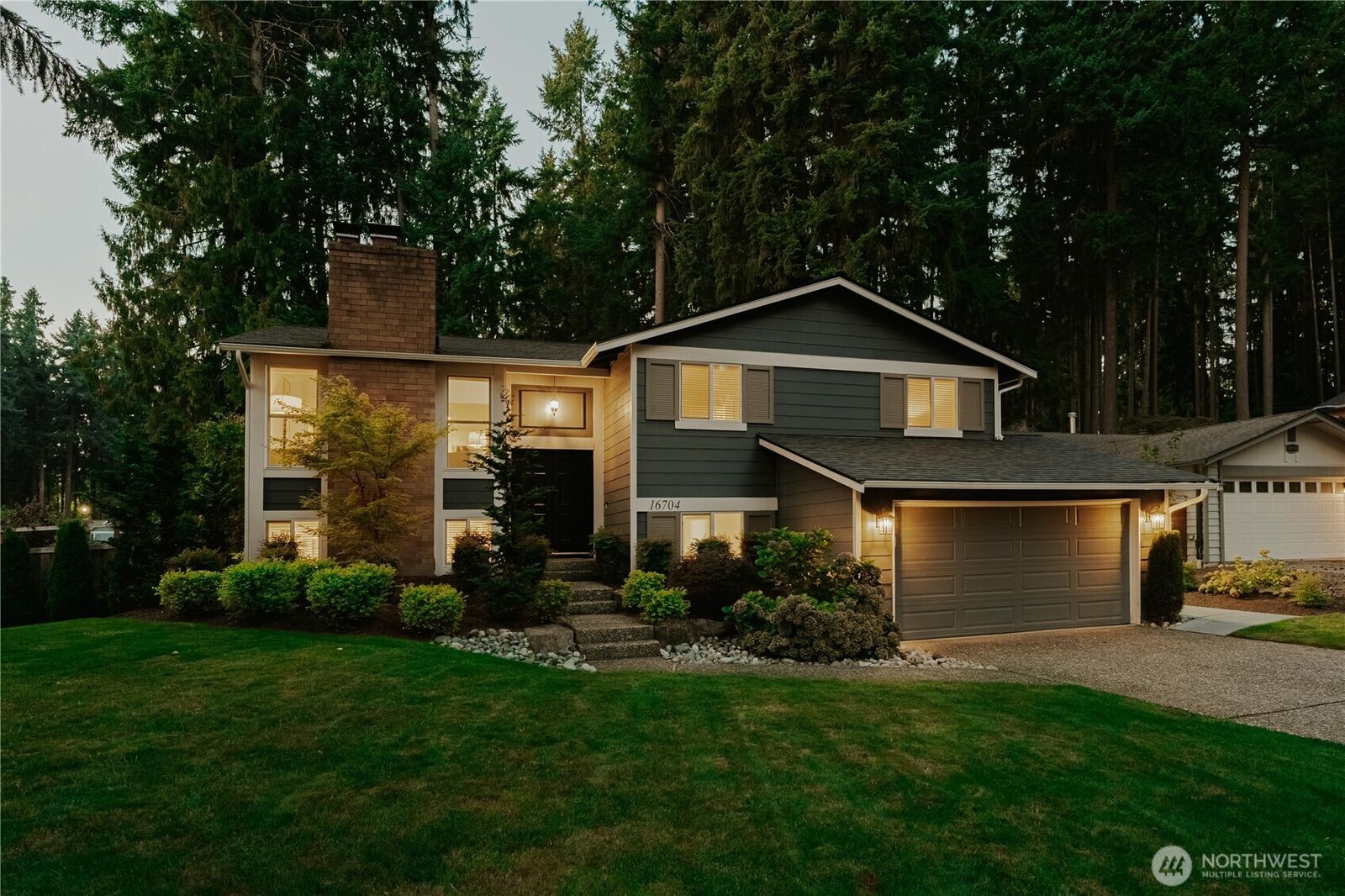 Property Photo:  16704 NE 102nd Place  WA 98052 