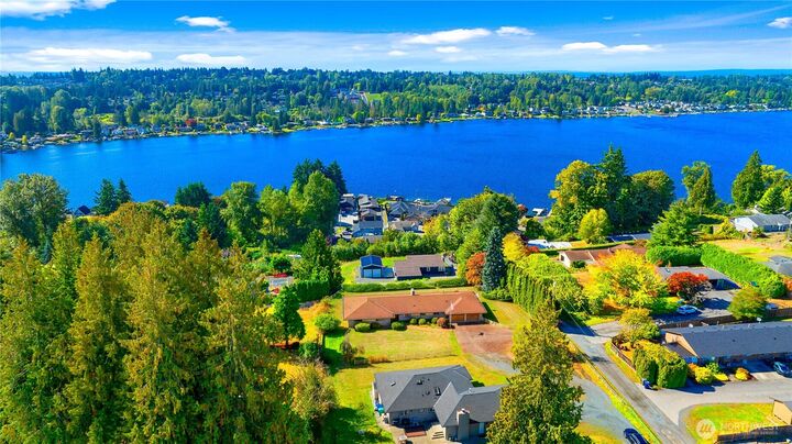 Property Photo:  606  Rhodora Heights Road  WA 98258 