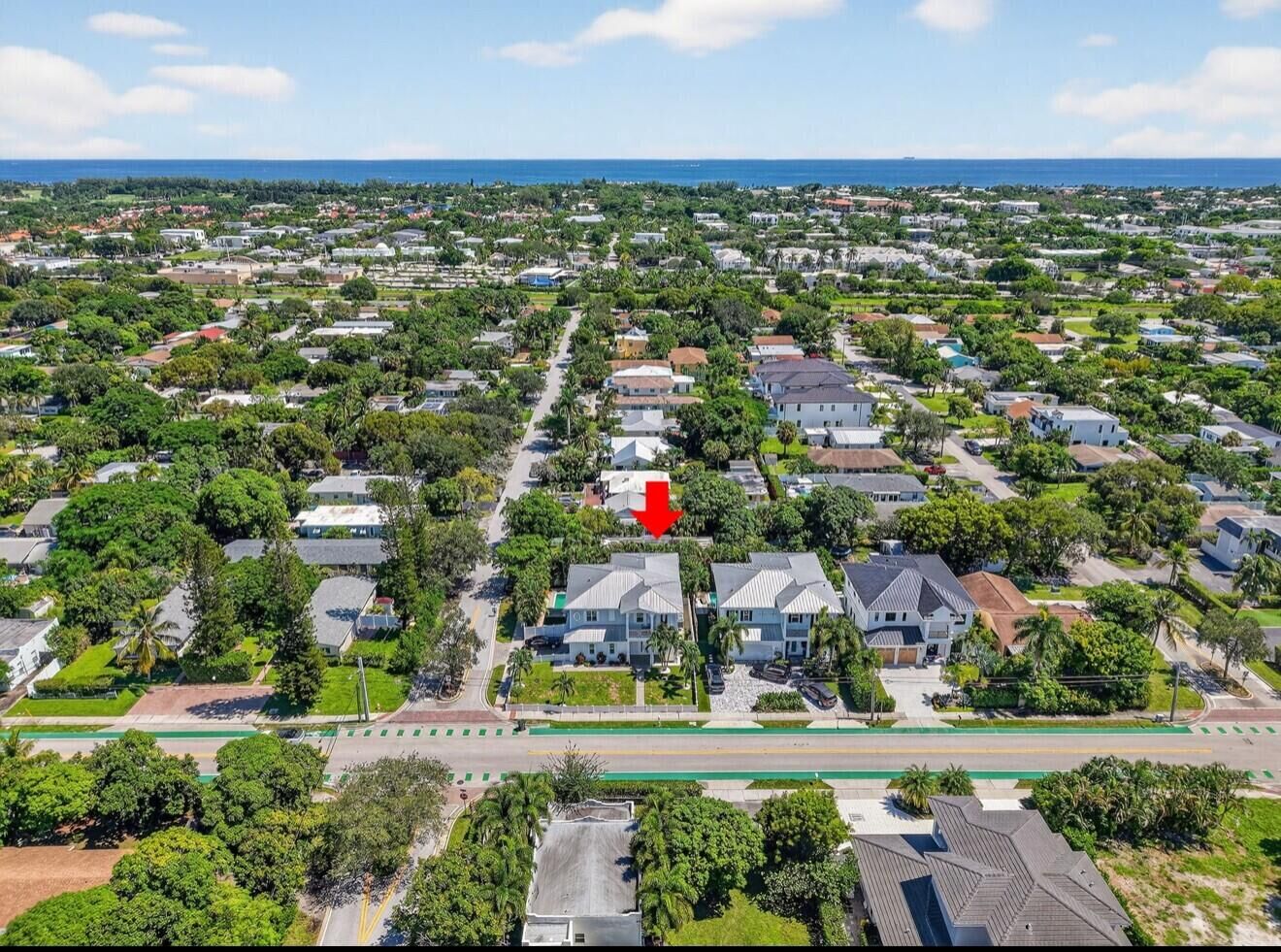 Property Photo:  210 NE 12th Street  FL 33444 