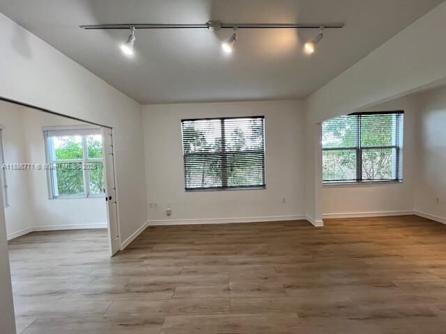 Property Photo:  1000 SW 12th Ct 4  FL 33135 