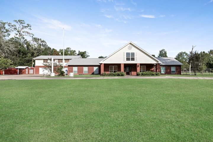 Property Photo:  486 Parish Rd  TX 77632-0262 
