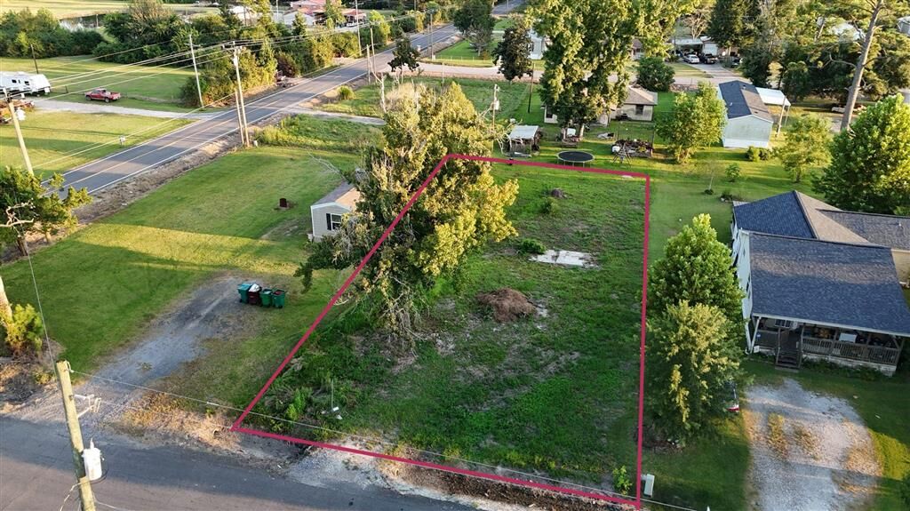 Property Photo:  2203 Alford Road  LA 70601 