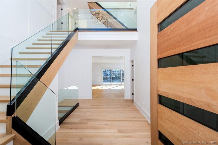 Property Photo:  57 Beaumont Place  CT 06824 