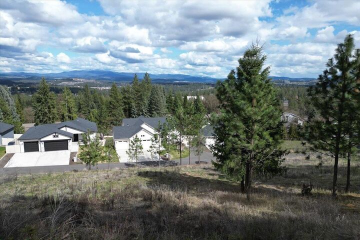 Property Photo:  1411 W Toni Rae Dr  WA 99218 