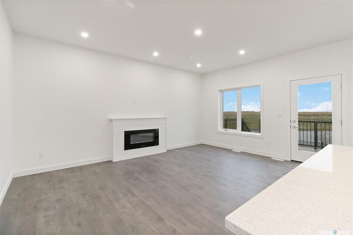 Property Photo:  157 Antonini Court  SK S7R 0M3 