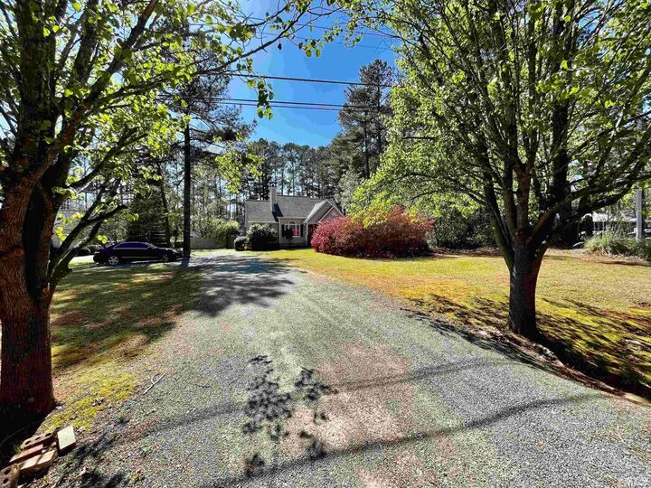 Property Photo:  565 Old Graham Road  NC 27312 