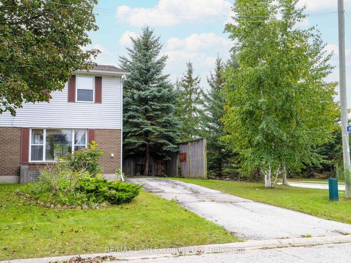 Property Photo:  650 Barnes Avenue  ON N0H 2C1 