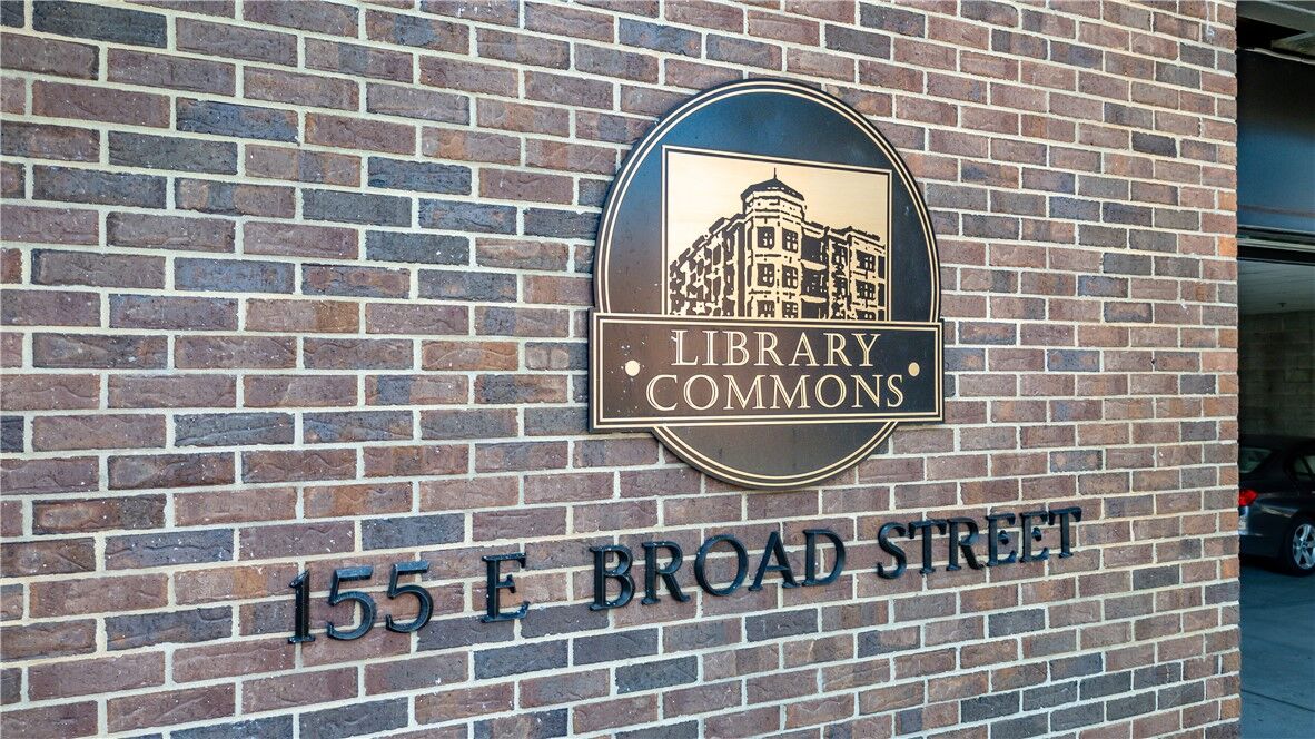 Property Photo:  155 E Broad Street #306  SC 29306