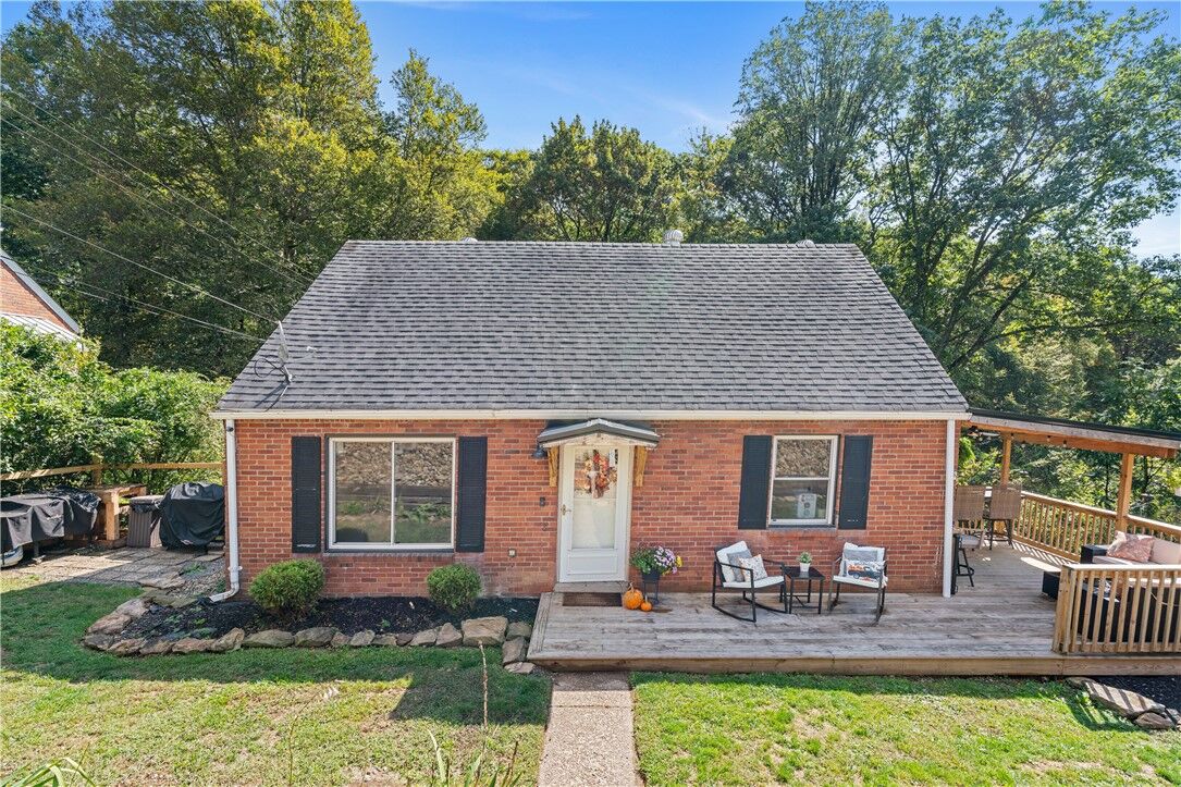 Property Photo: 115 Woodcock Drive PA 15001