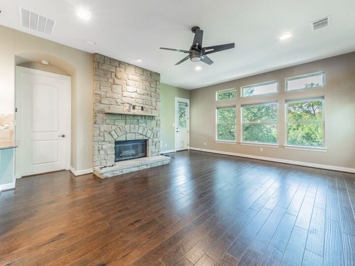 Property Photo: 826 San Remo Boulevard TX 78734