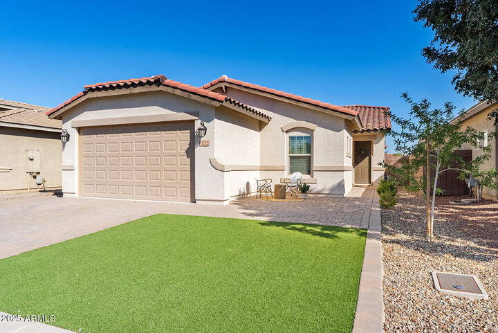 Property Photo:  1272 W Joshua Tree Avenue  AZ 85140 