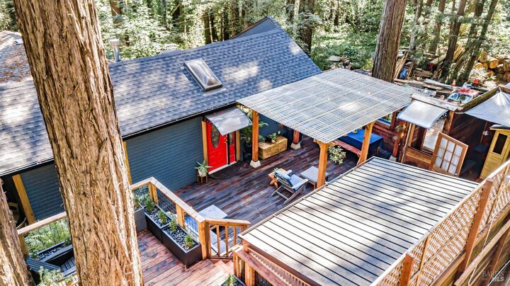 Property Photo:  123 Redwood Avenue  CA 95419 