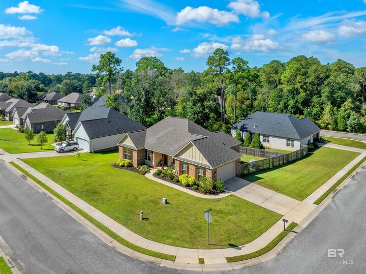 Property Photo:  10832 Mashie Lane  AL 36532 