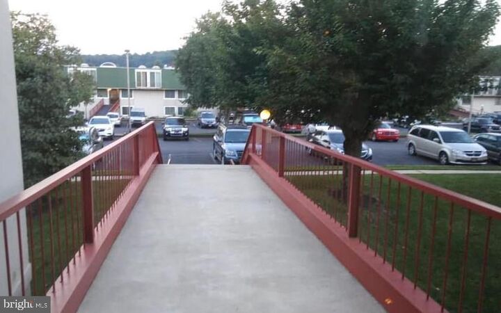 3233 Forest Lane E-7  Schwenksville PA 19473 photo