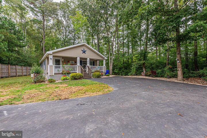 Property Photo:  36247 White Oak Drive  DE 19945 