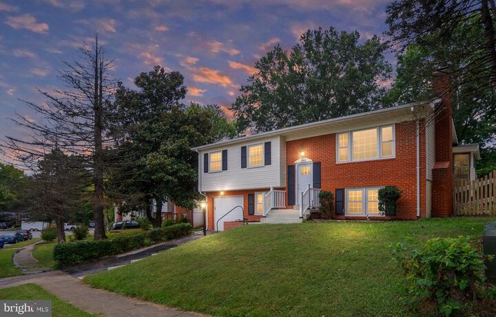 Property Photo:  13546 Kaslo Drive  VA 22193 