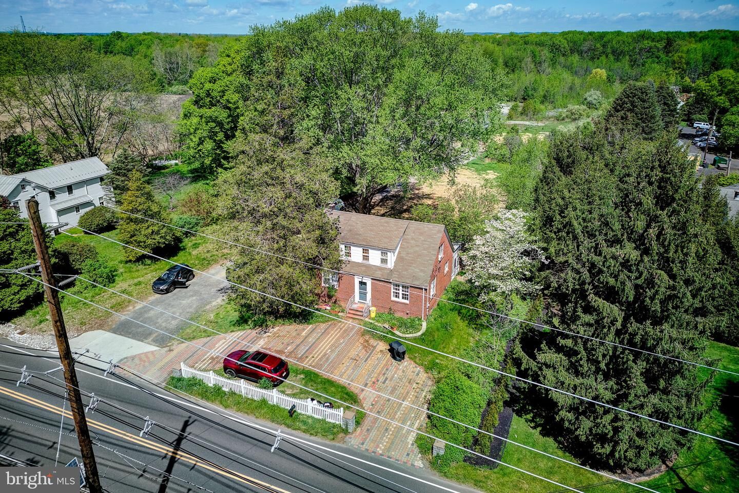 Property Photo:  760 Village Road W  NJ 08550 