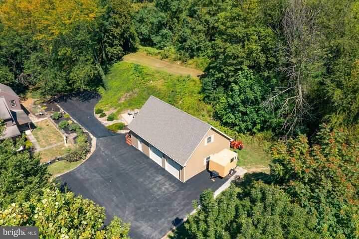 Property Photo:  249 Blue Lane  PA 17512 