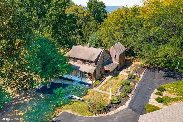 Property Photo: 249 Blue Lane PA 17512