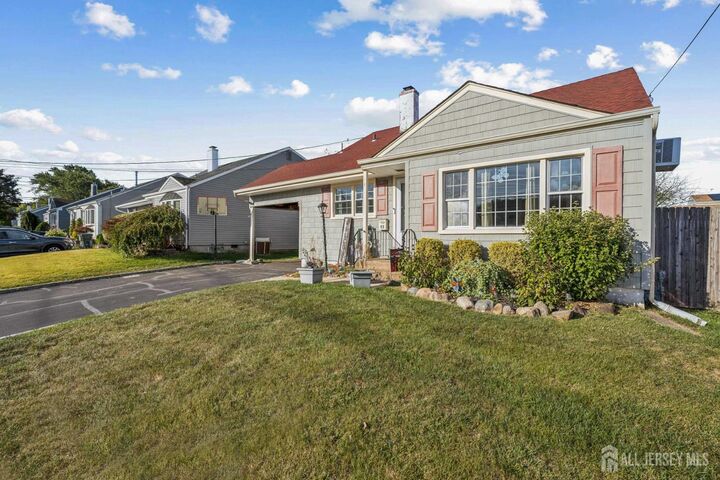 49 Cleveland Avenue  Colonia NJ 07067 photo