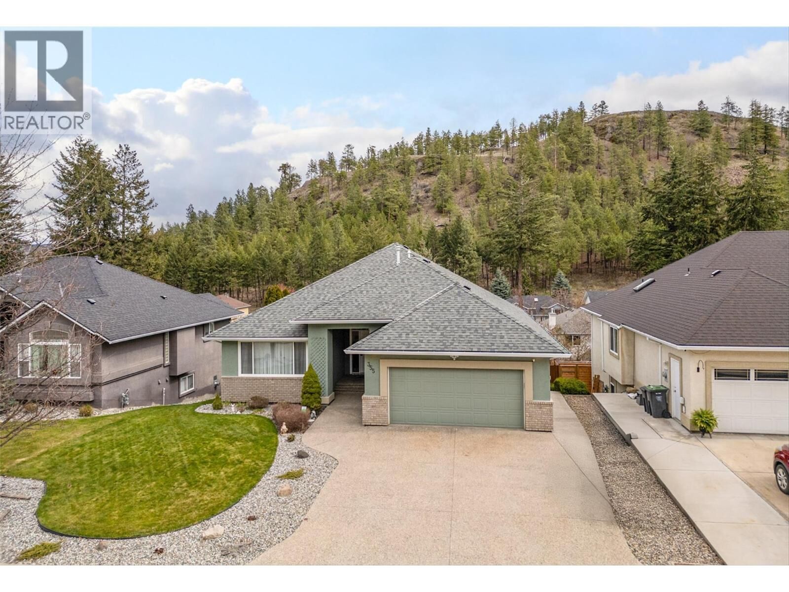 Photo de la propriété:  355 Woodpark Crescent  BC V1V 2L4 