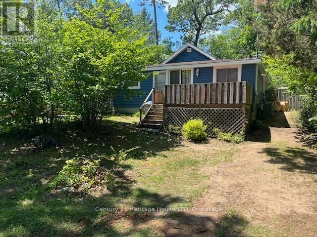 29 Elmwood Avenue  Lambton Shores ON L0S 1E4 photo