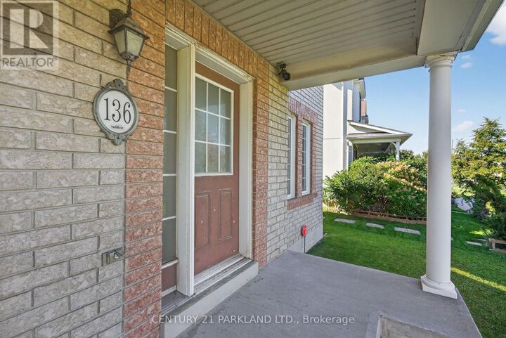 Property Photo:  136 Gas Lamp Lane  ON L6B 1K9 