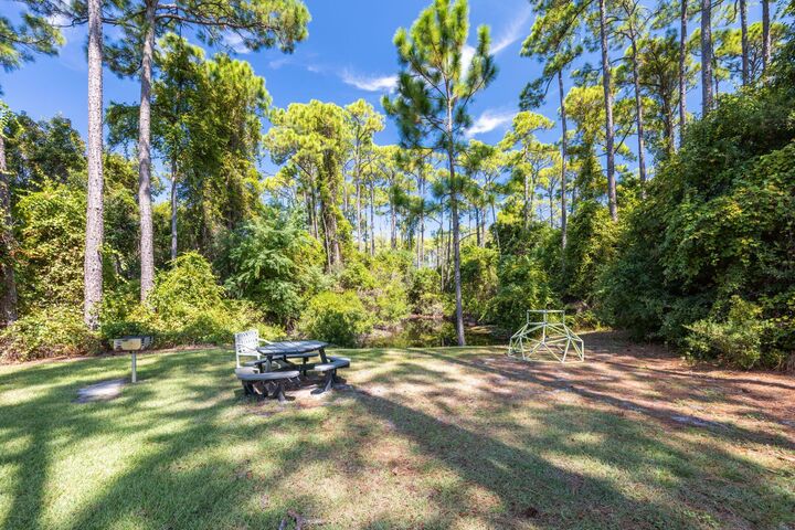 Property Photo:  200 Sandestin Lane Apt 614  FL 32550 