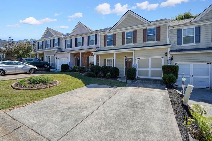 Property Photo:  125 Spring Way Square  GA 30114 
