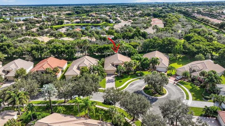 Property Photo: 8871 Majorca Bay Dr FL 33467