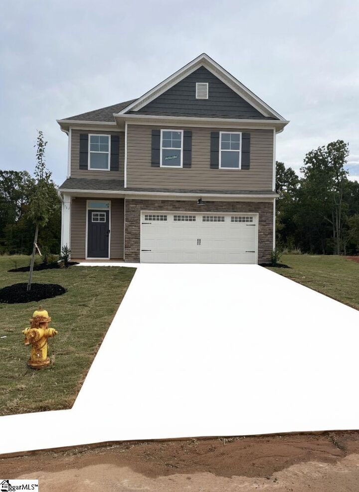 Property Photo:  111 Denbigh Lane Lot 66  SC 29605