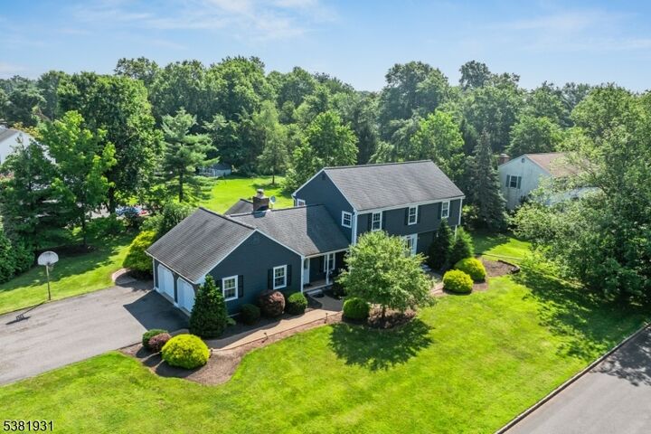 15 Hunt Club Rd  Hillsborough Twp. NJ 08844 photo
