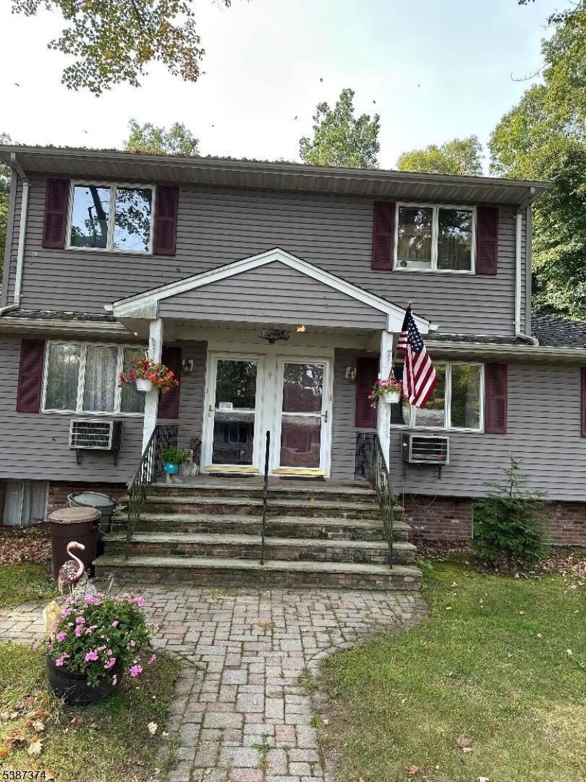 Property Photo:  9 Fern Pl  NJ 07456 
