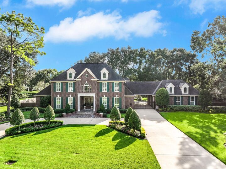 Property Photo:  1904 Candlelight Court  TX 77546 