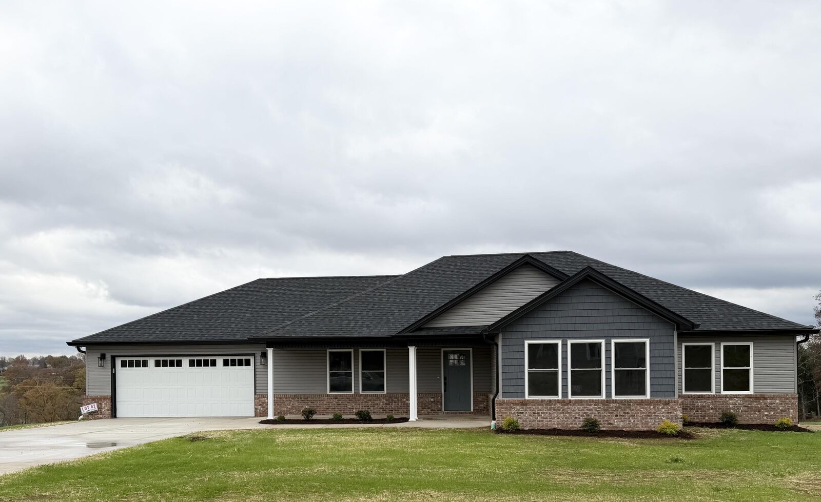 Property Photo: 101 Lone Oak Court KY 42503