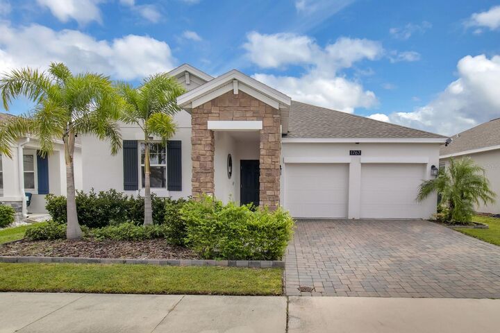 Property Photo:  1767 Bee Nice Drive  FL 34744 